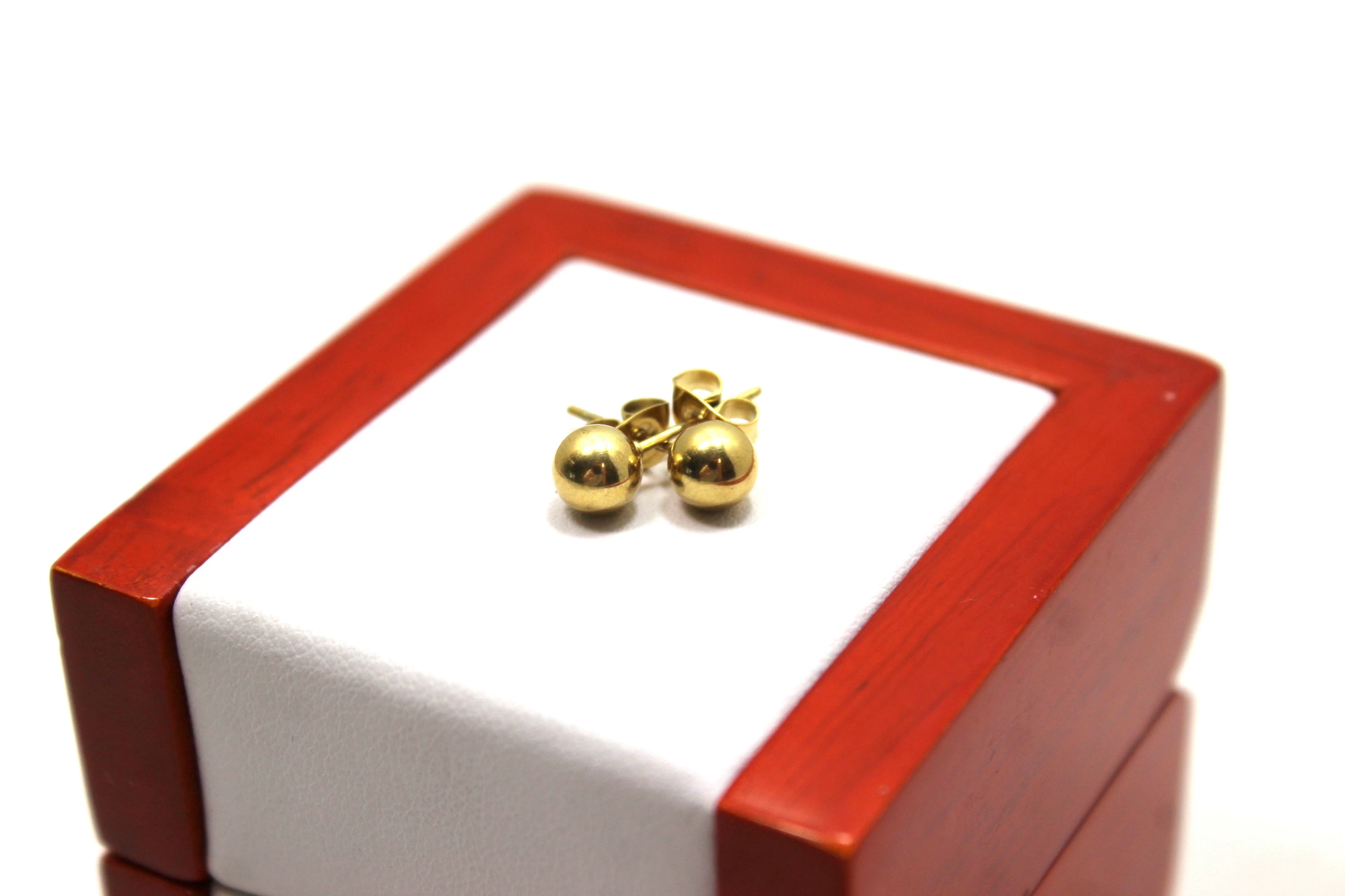 pozlacane-kolczyki-ze-stali-w-ksztalcie-kulki-rodzaj-zapiecia-2207-4