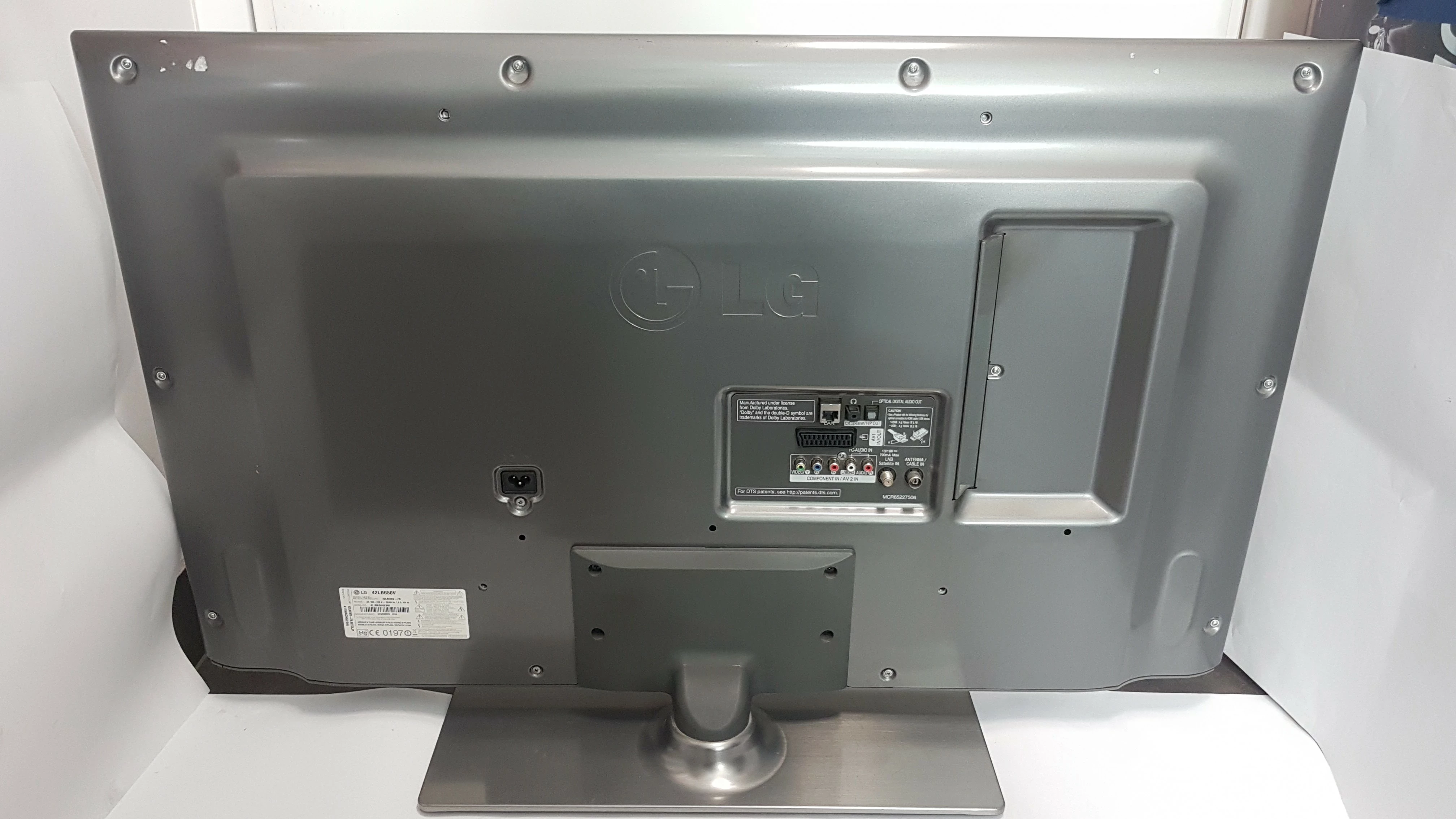 telewizor-lg-42lb650v-pilot-typ-telewizora-led