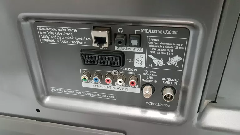 telewizor-lg-42lb650v-pilot-przekatna-ekranu-cale-42