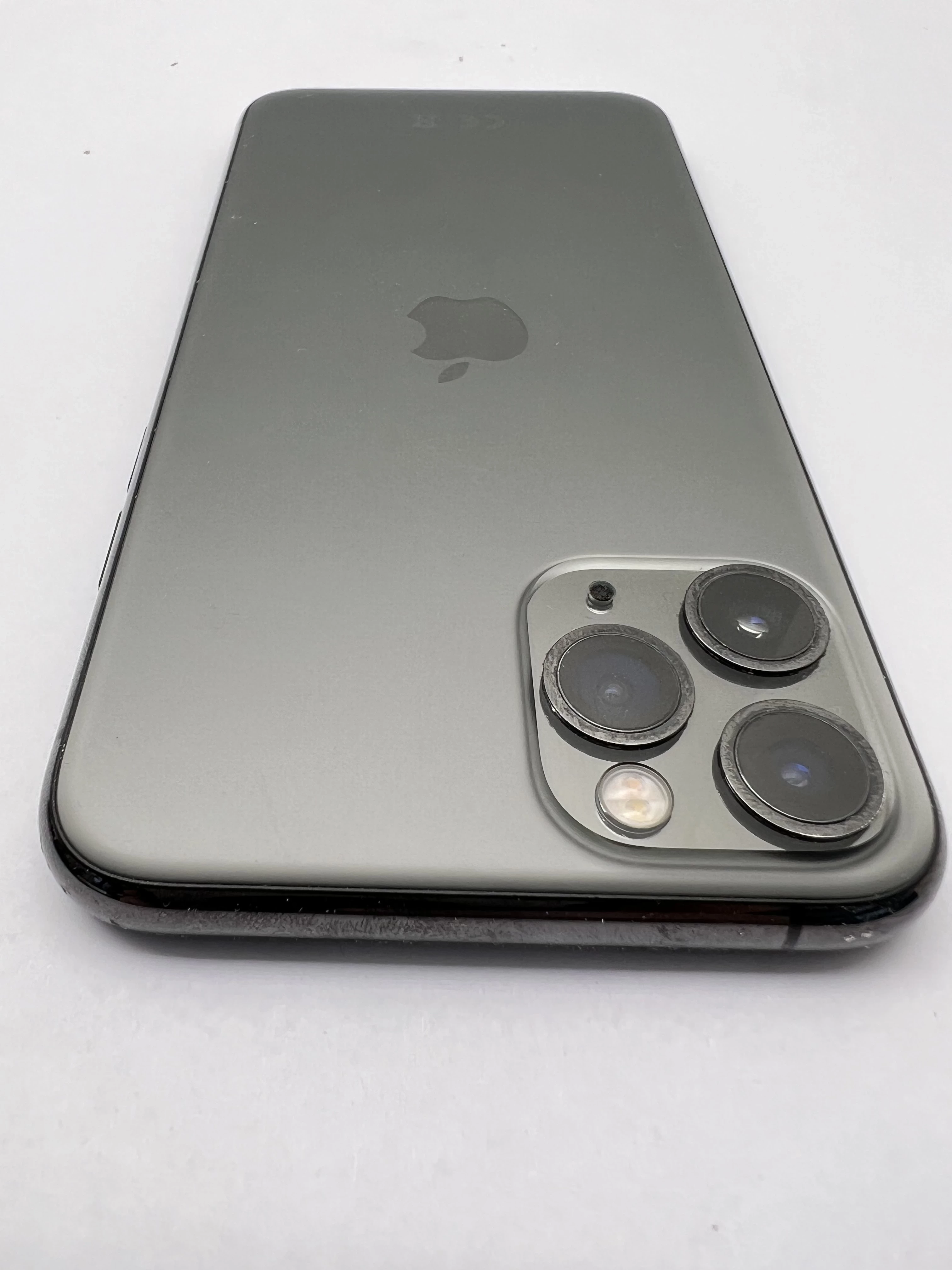 iphone-11pro-64gb-uszkodzony-typ-smartfon
