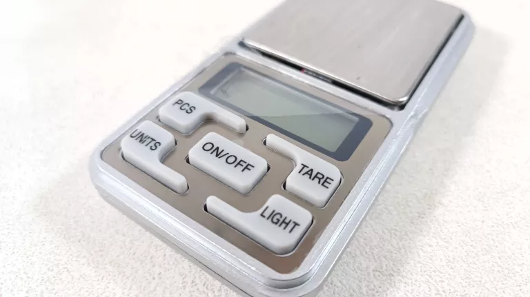 waga-jubilerska-001-marka-inna