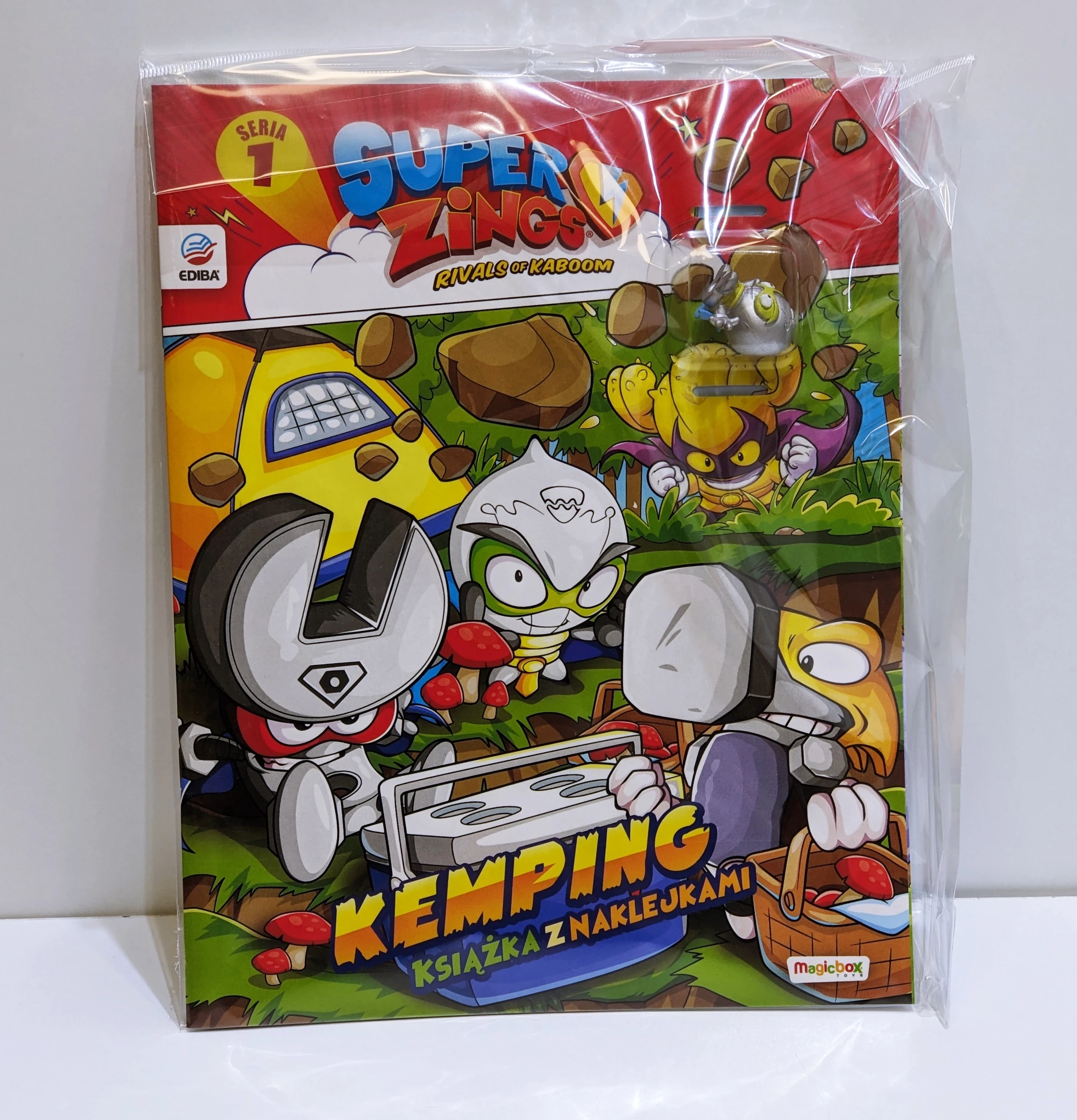 super-things-ksiazeczki-z-naklejkami-mix-issn-9772657717174