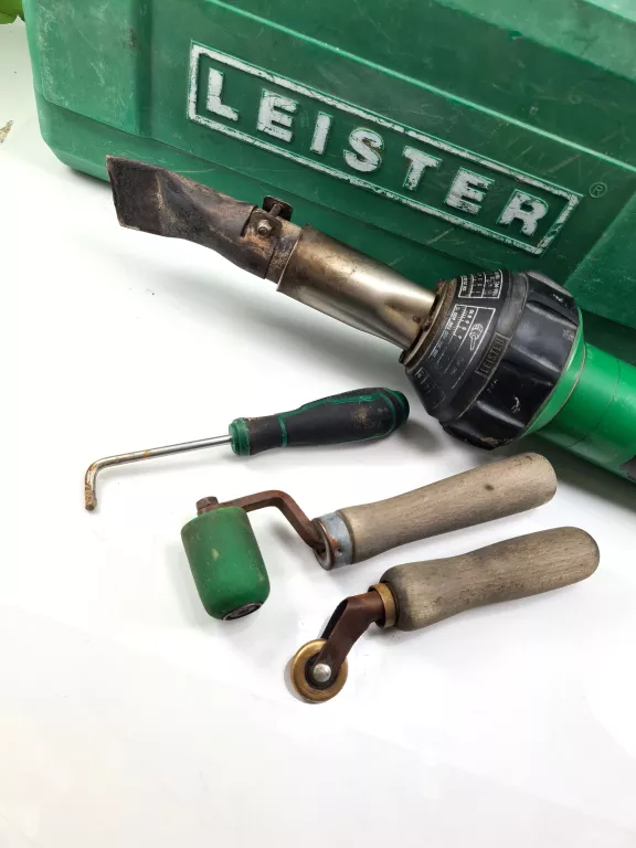 dmuchawa-zgrzewarka-leister-triac-s-1600w-walizka-maksymalna-moc-1600