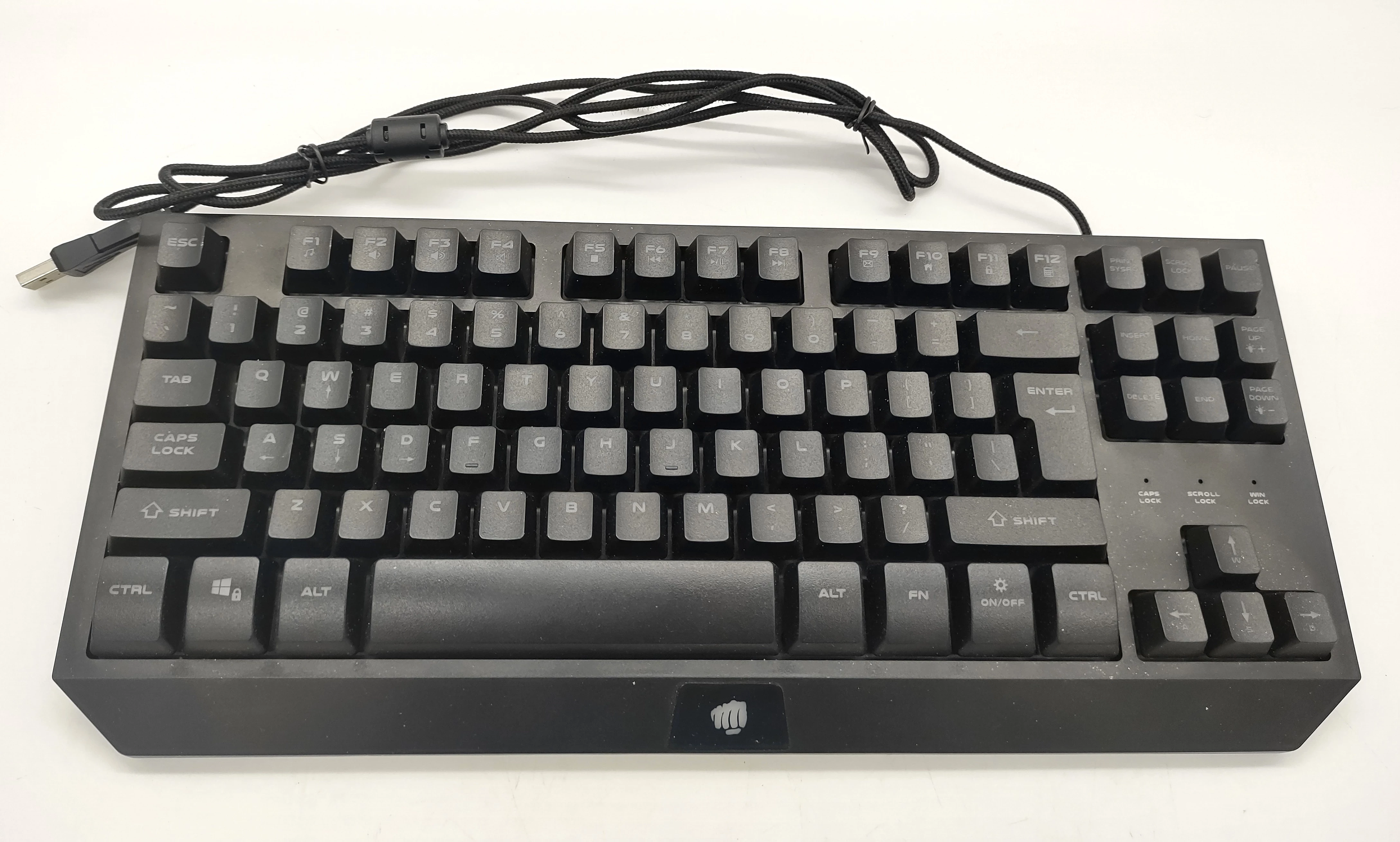 klawiatura-gamingowa-fury-hurricane-stan-uzywany