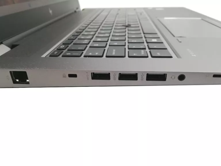 HP ZBOOK FURY 17 G8 32GB 1TB RTX A4000 I7-11850