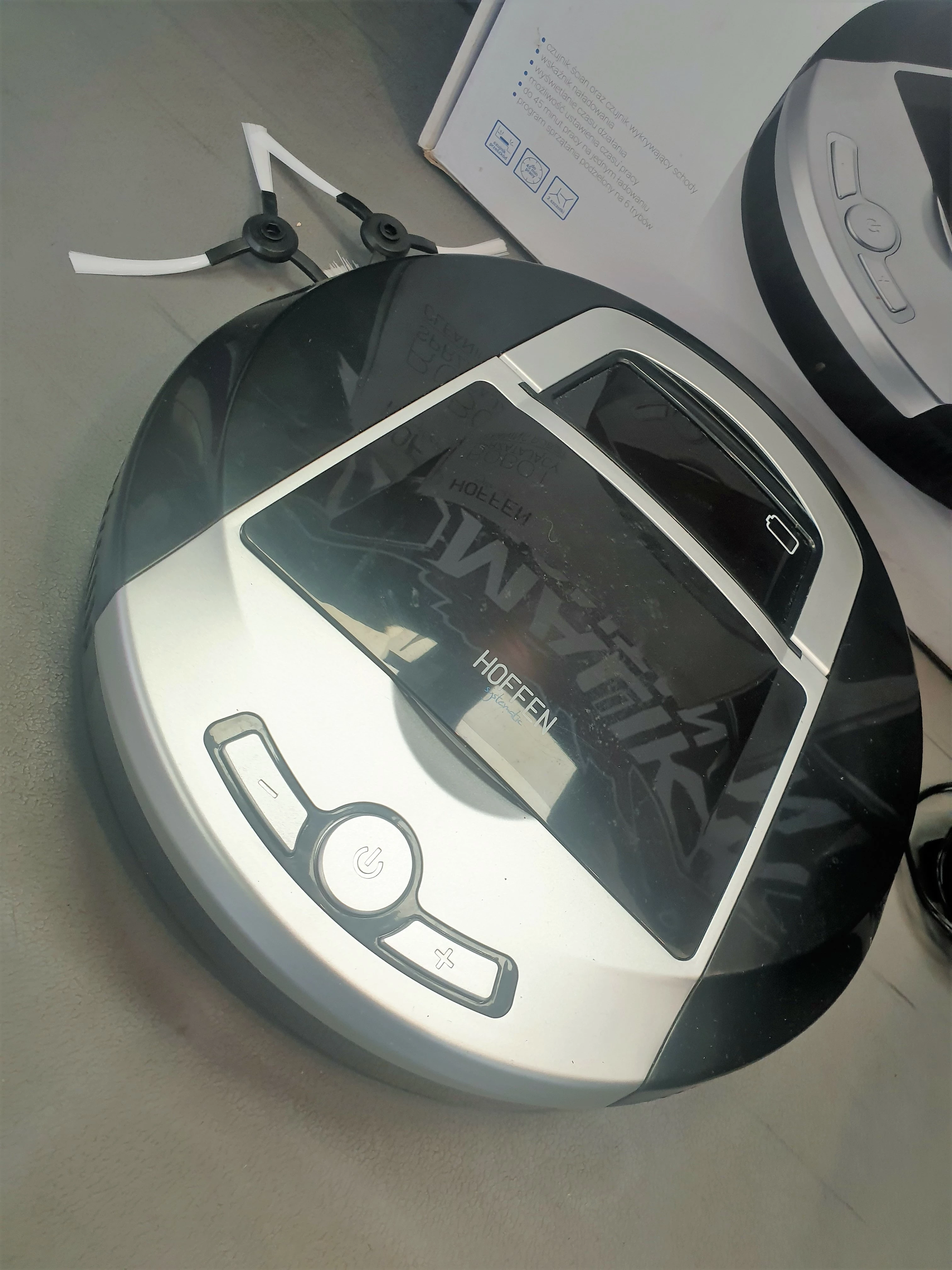 robot-sprzatajacy-hoffen-ar-2u-czas-pracy-bezprzewodowej-45