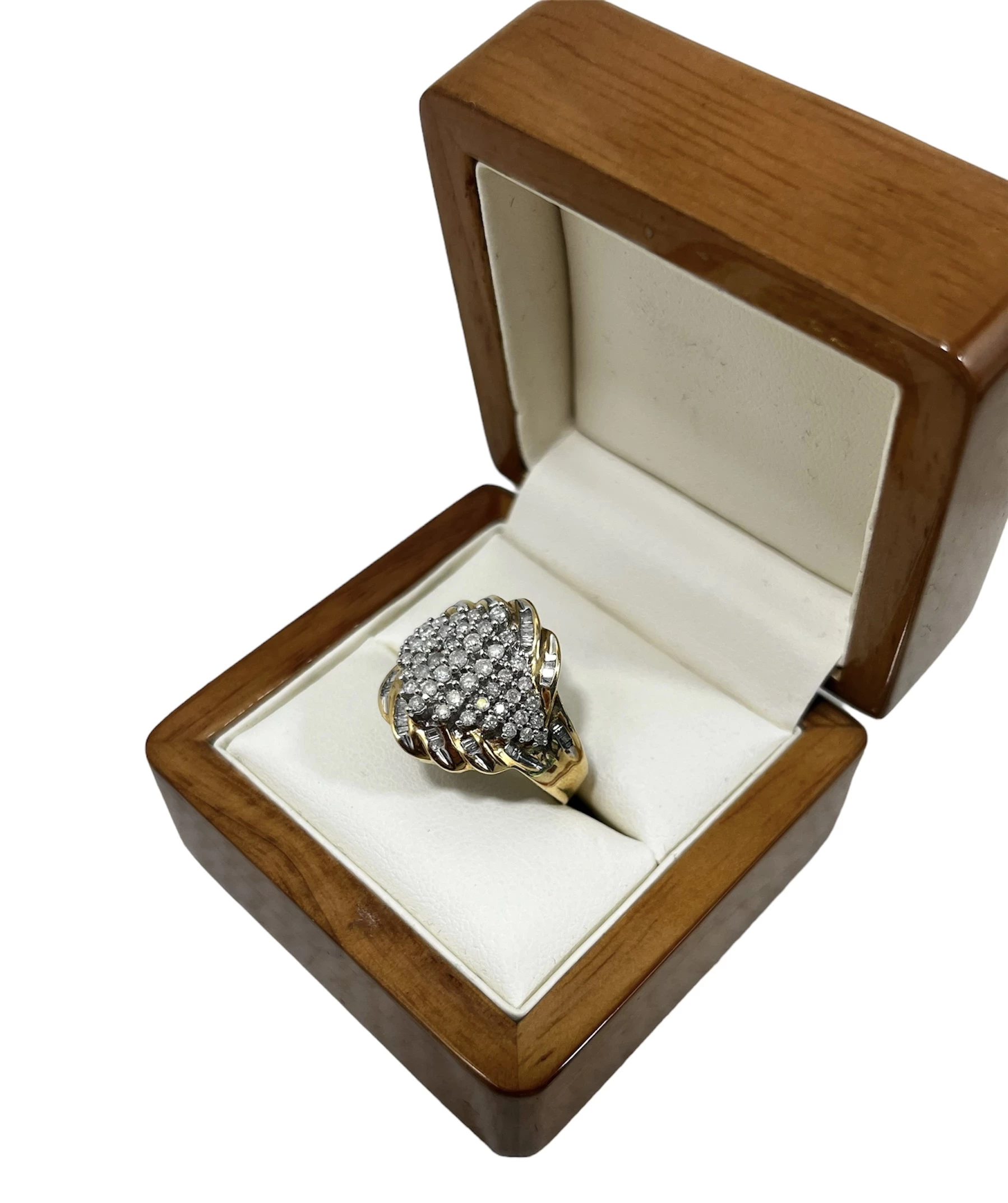 zloty-pierscionek-z-brylantami-r17908g585-kamien-17088-524288