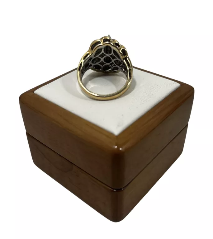 zloty-pierscionek-z-brylantami-r17908g585-material-15835-2