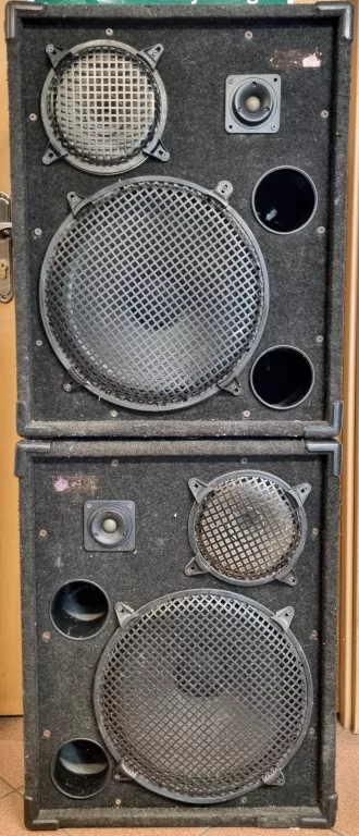 KOLUMNY ESTRADOWE 300W 8OHM