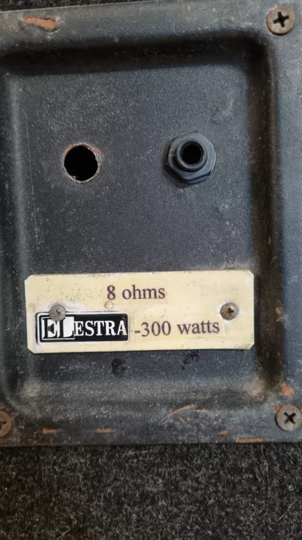 KOLUMNY ESTRADOWE 300W 8OHM