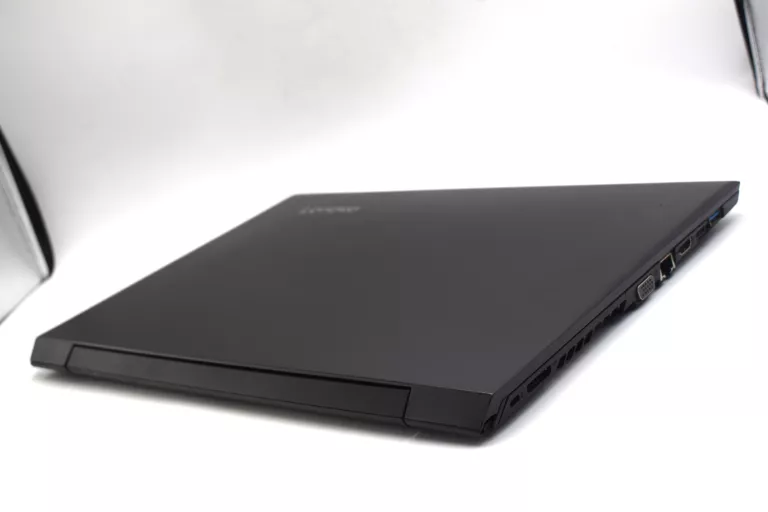 LAPTOP LENOVO V310 I5-6200/4GB RAM/R5 M430/1TB HD