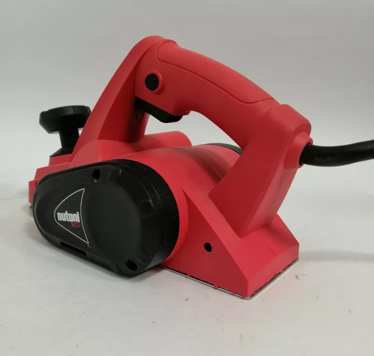 STRUG ELEKTRYCZNY 900 W NUTOOL RED MP900R