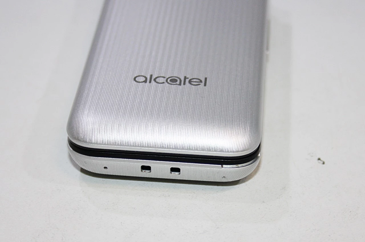 alcatel-3082-4g-3028x-wbudowana-pamiec-128-mb