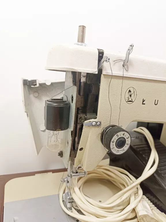 maszyna-do-szycia-lucznik-marka-lucznik