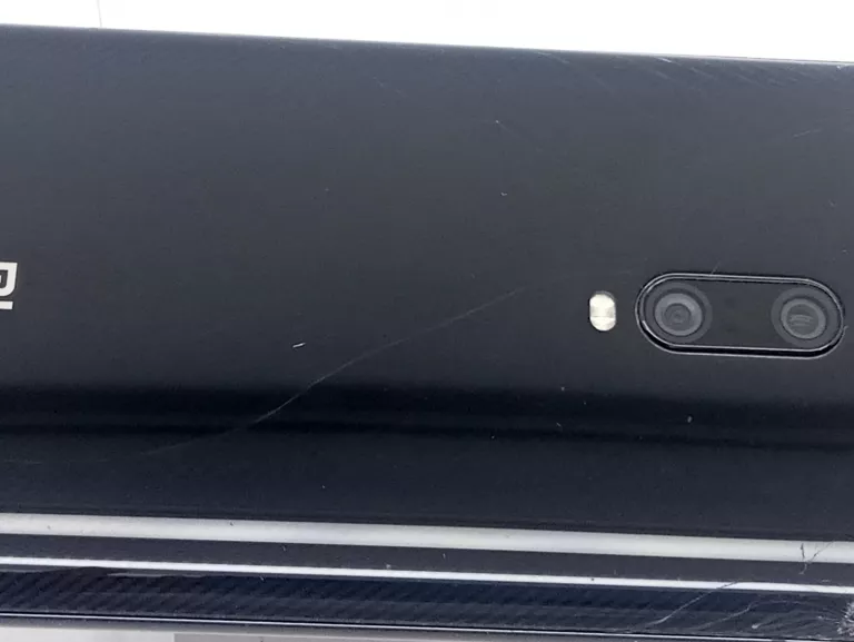 XIAOMI MI 9T PRO 6 GB / 128 GB OPIS!