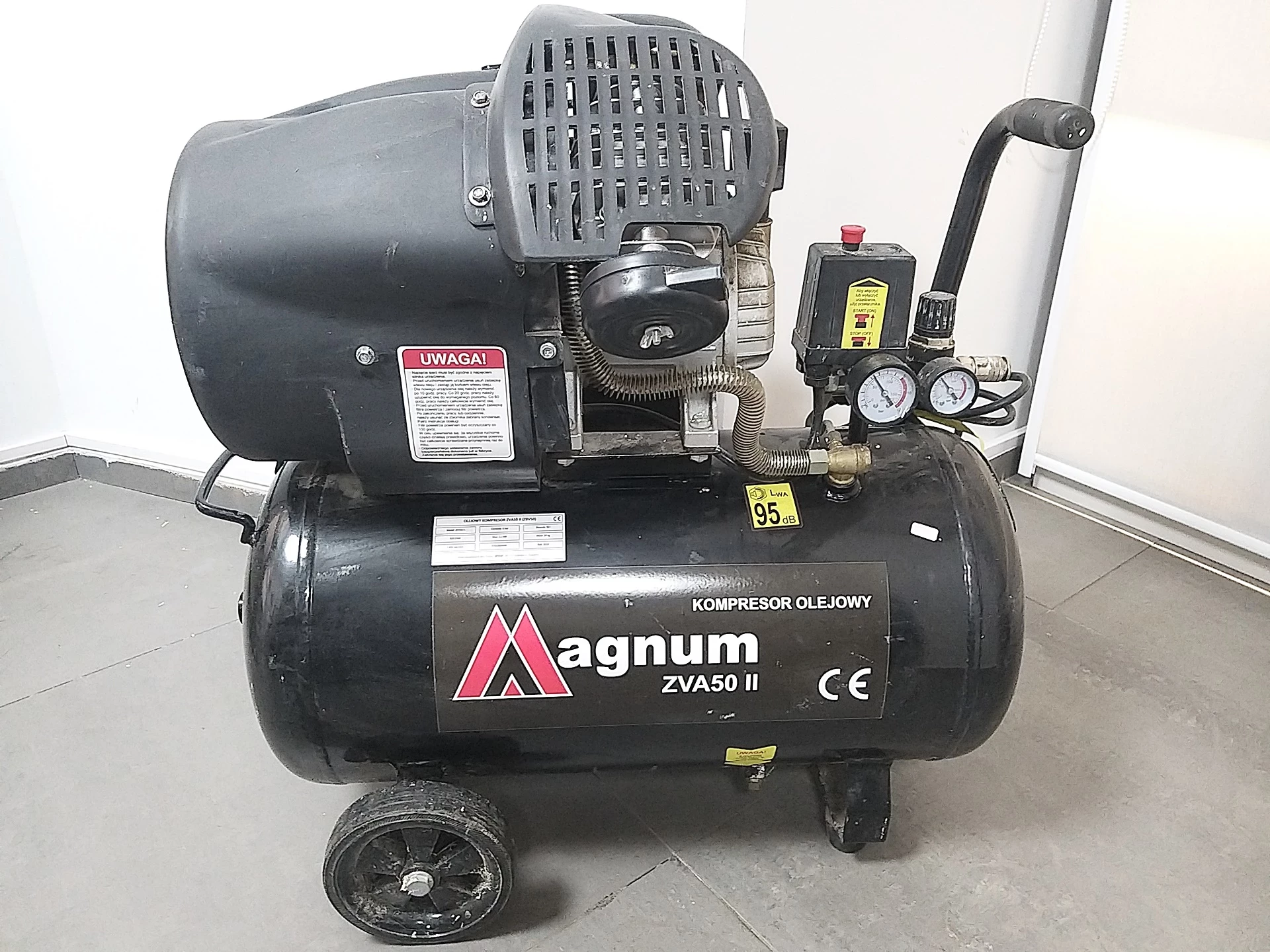 kompresor-warsztatowy-olejowy-magnum-zva-50-ii-marka-magnum