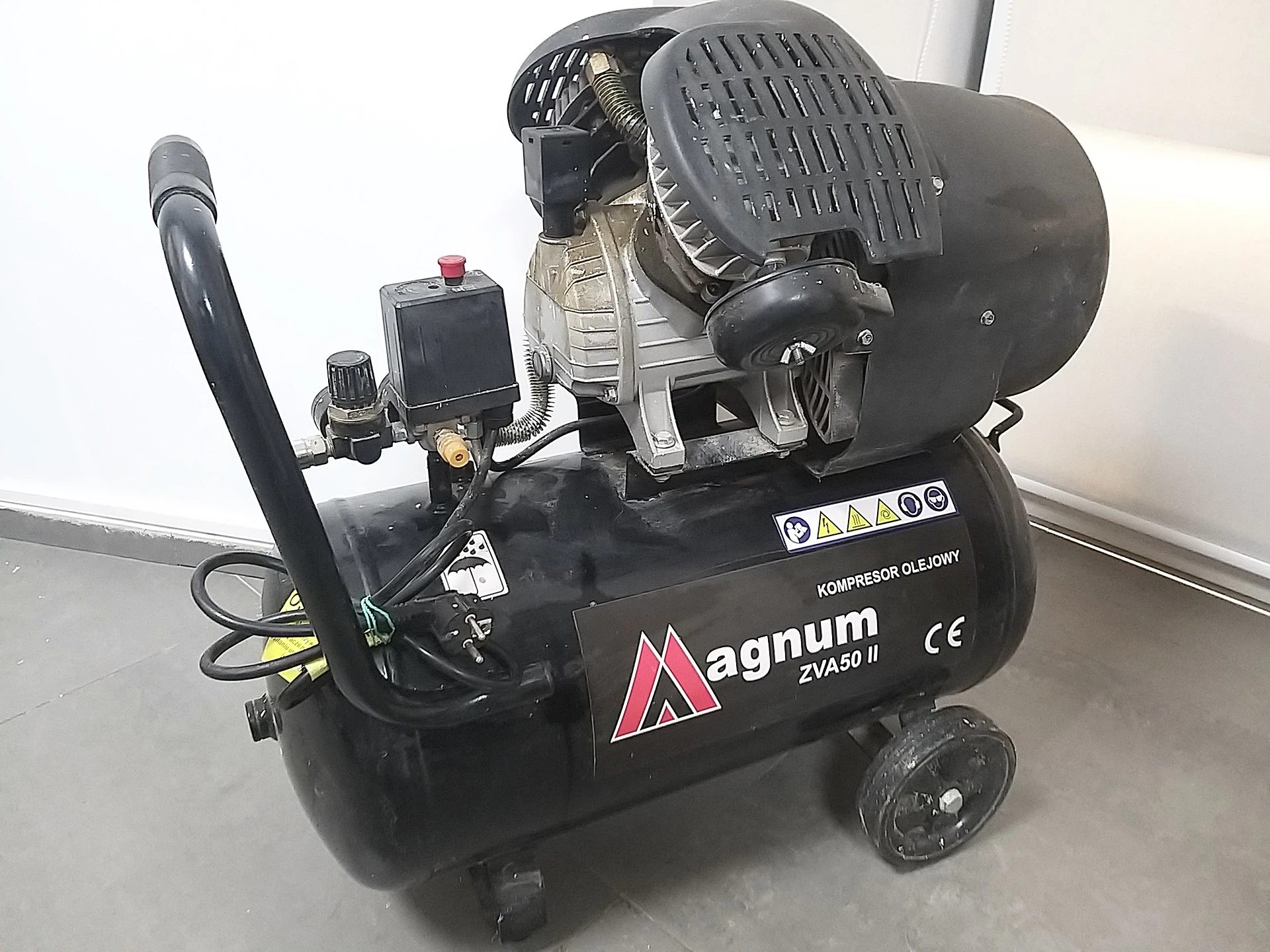 kompresor-warsztatowy-olejowy-magnum-zva-50-ii-cisnienie-maksymalne-8
