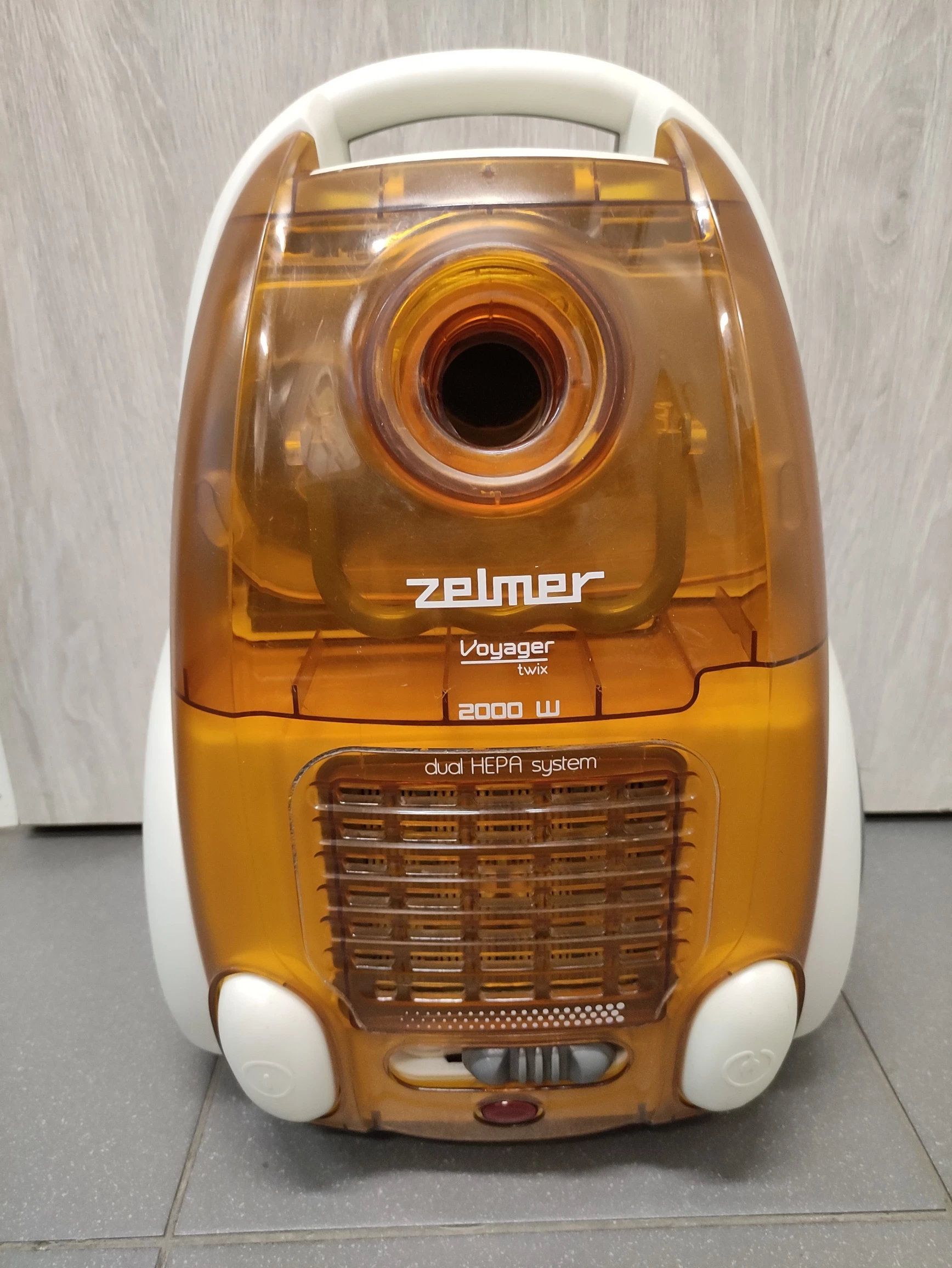 odkurzacz-zelmer-voyager-twix-2000w-product-id-e217c425-ee23-4d0b-b327-9e72a2c01603