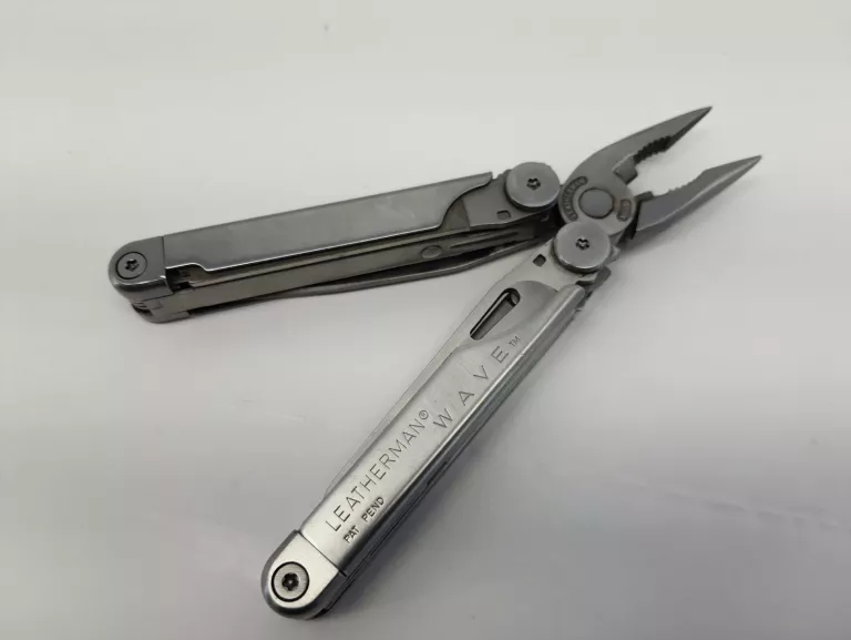 MULTITOOL LEATHERMAN WAVE TM
