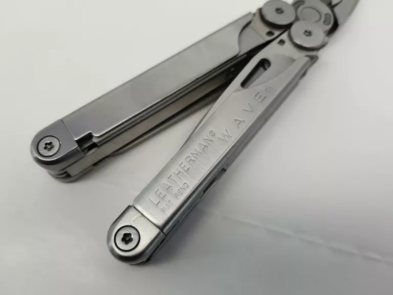 MULTITOOL LEATHERMAN WAVE TM