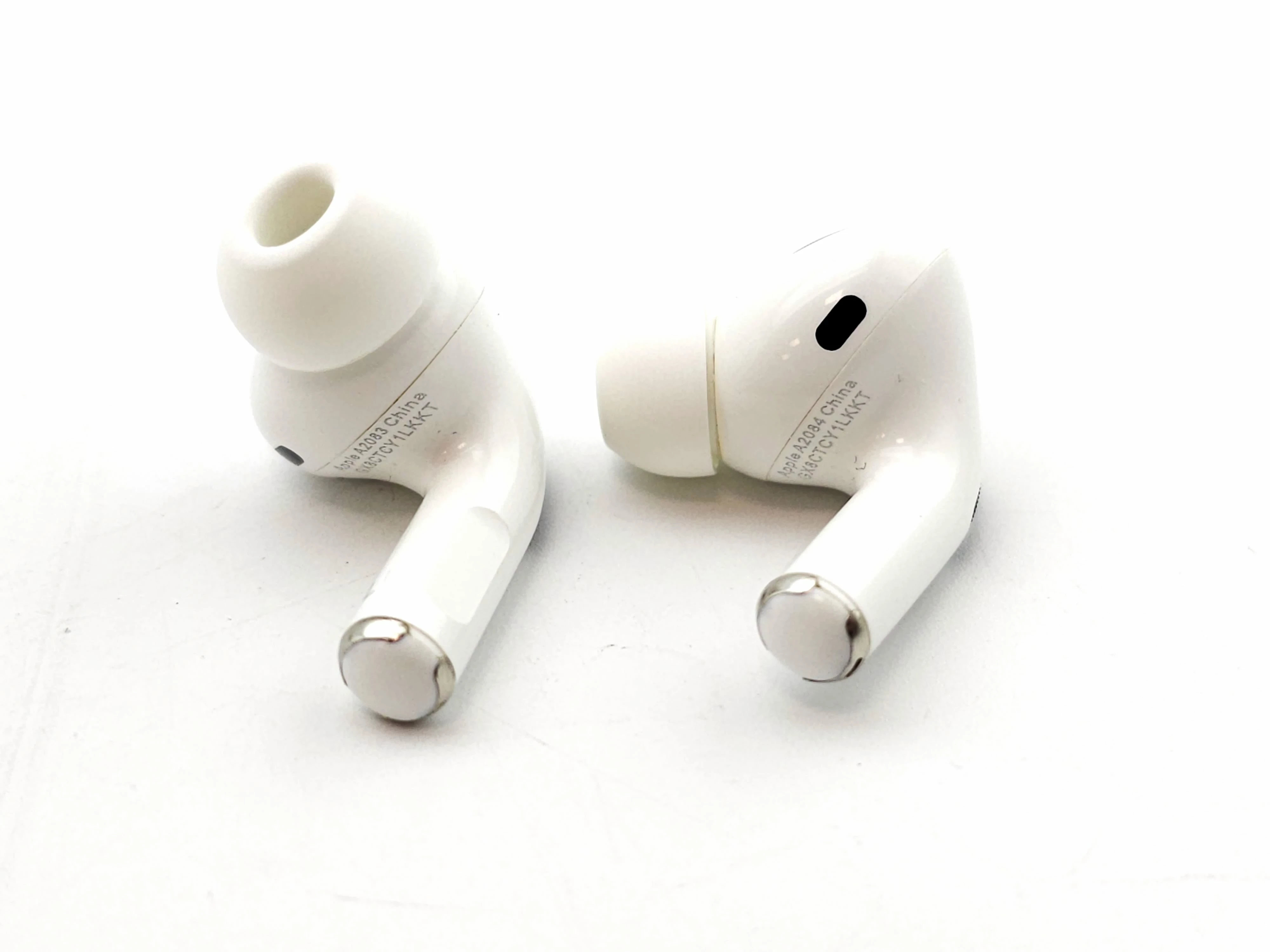 sluchawki-apple-airpods-pro-rodzaj-sluchawek-douszne