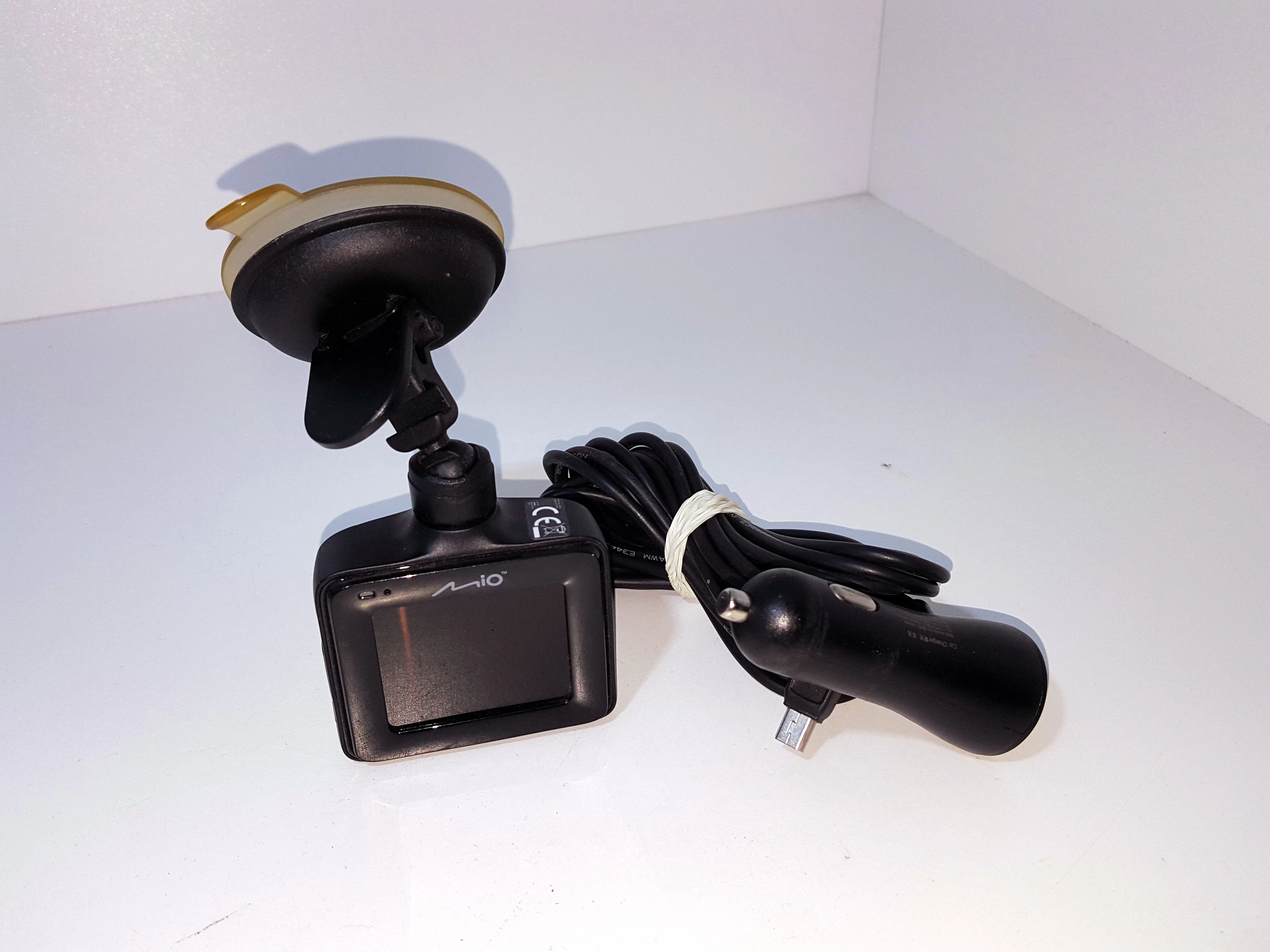 kamera-samochodowa-mio-mivue-c325-kabel-samocho-plwolnosci-3-5-sj-namyslow