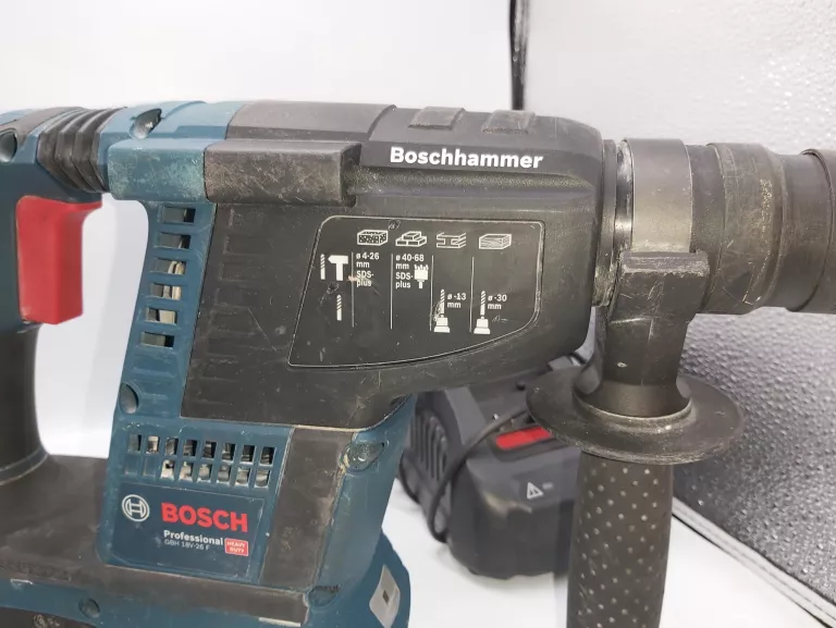 mlotowiertarka-bosch-gbh-18v-26-2-aku-40ah-18v-predkosc-obrotowa-890