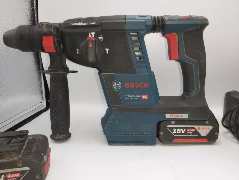 mlotowiertarka-bosch-gbh-18v-26-2-aku-40ah-18v-stan-uzywany