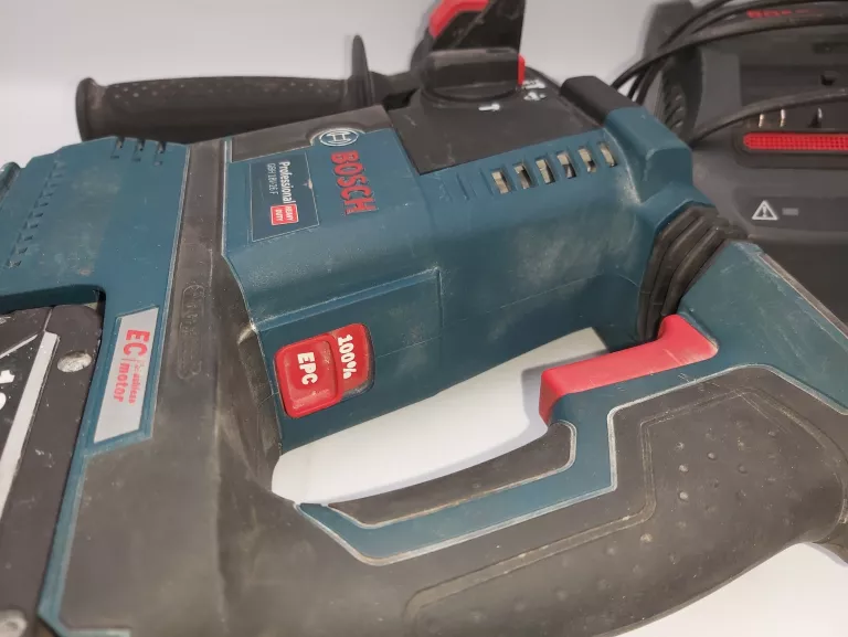 mlotowiertarka-bosch-gbh-18v-26-2-aku-40ah-18v-ean-gtin-3165140807944