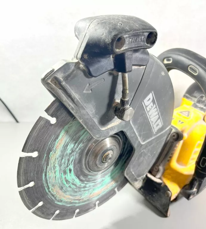 DEWALT FLEXVOLT DCS690N + AKU DEWALT 12AH