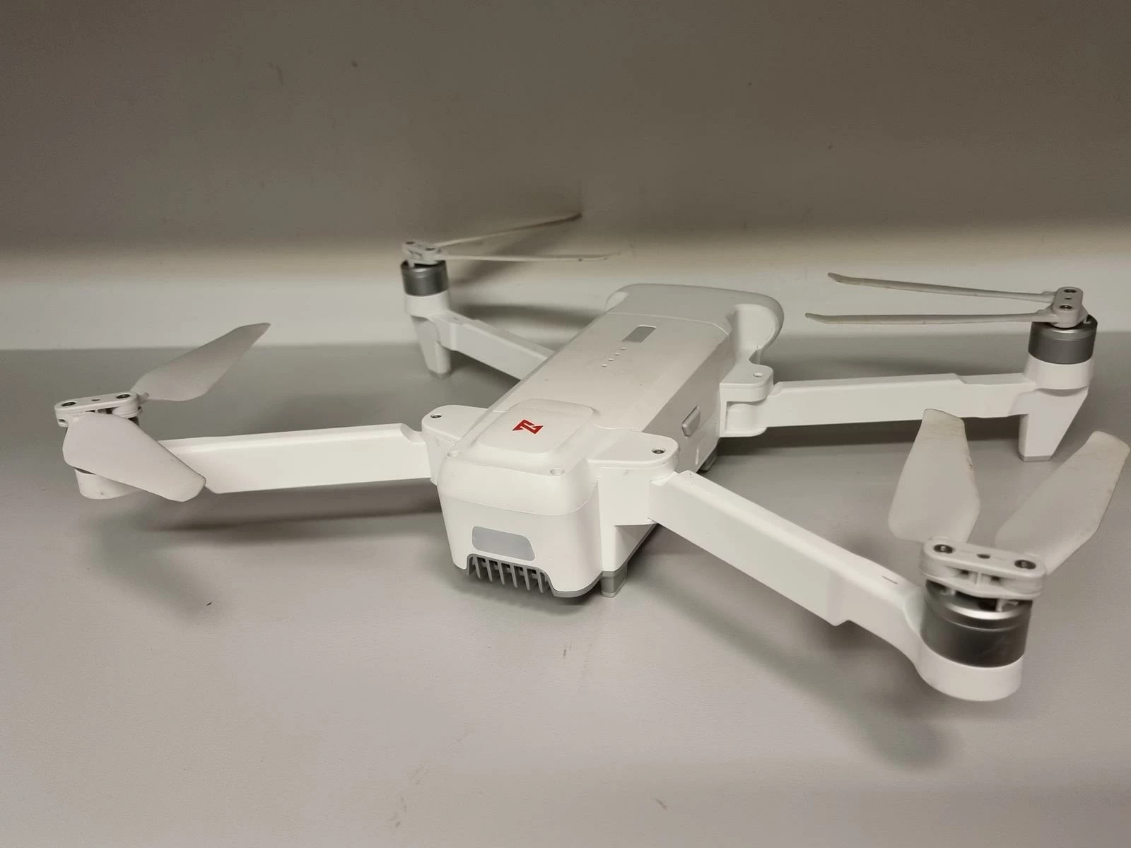dron-xiaomi-fimi-x8-se-2020-kod-producenta-fmwrj02a5