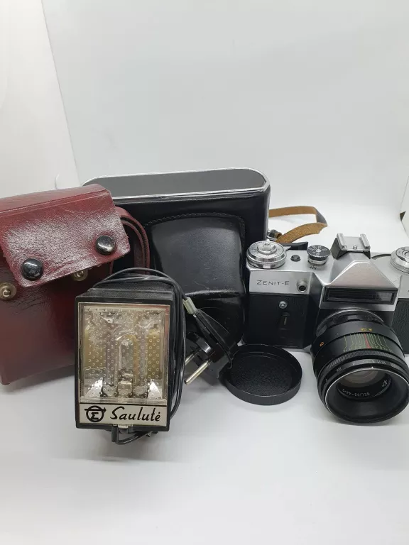 APARAT ZENIT E OLIMPIADA + LAMPA