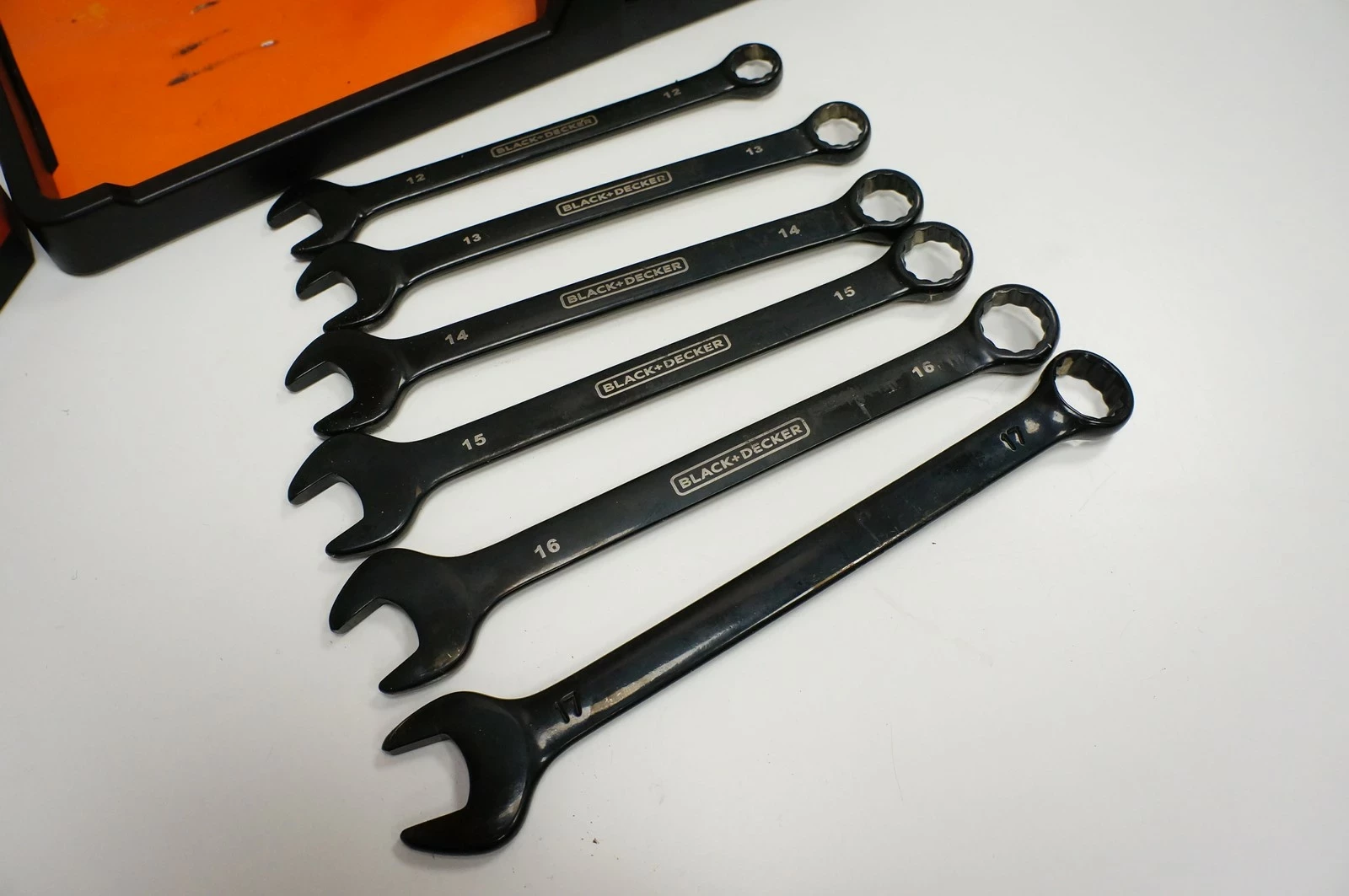 zestaw-kluczy-plasko-oczkowych-black-decker-11-el-kod-producenta-bdht0-71617