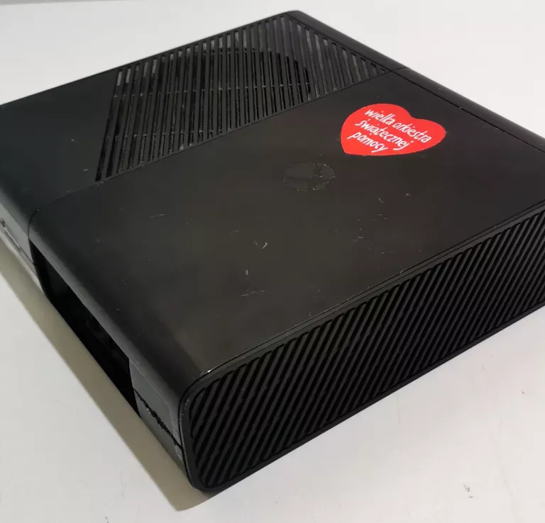 konsola-xbox-360-120gb-kod-producenta-0000