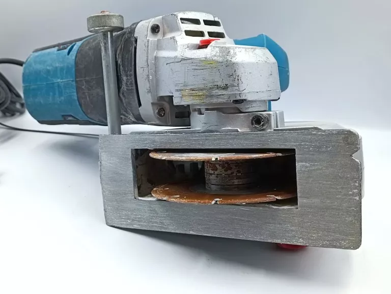 bruzdownica-erbauer-ewc1500-1500w-marka-erbauer