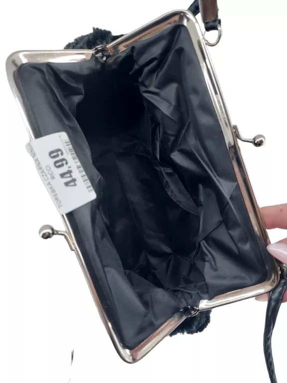 torebka-czarna-futerkowa-wielkosc-715-1