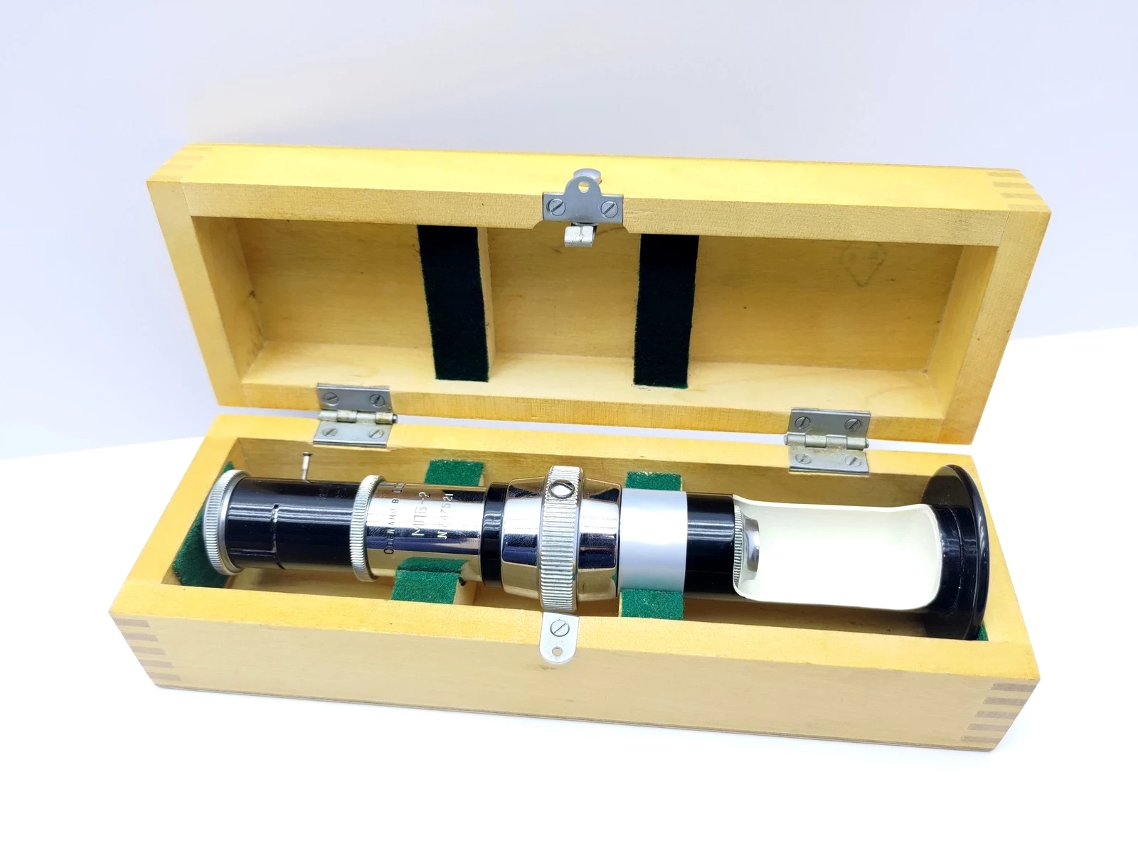 stary-radziecki-mikroskop-pomiarowy-mpb-2-n747521-barlickiego-47-kutno