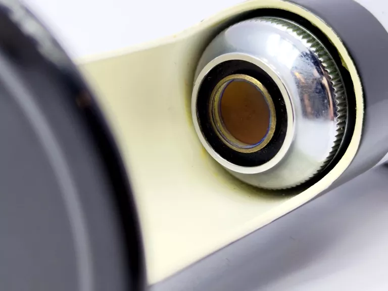 stary-radziecki-mikroskop-pomiarowy-mpb-2-n747521-model-okular-10x-levenhuk-z-podzialka