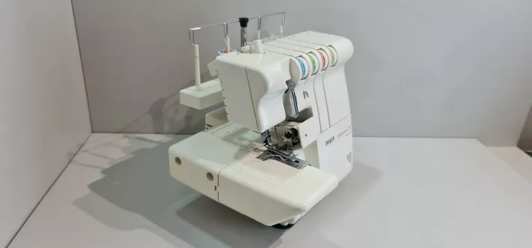 MASZYNA DO SZYCIA OVERLOCK PFAFF HOBBYLOCK 756