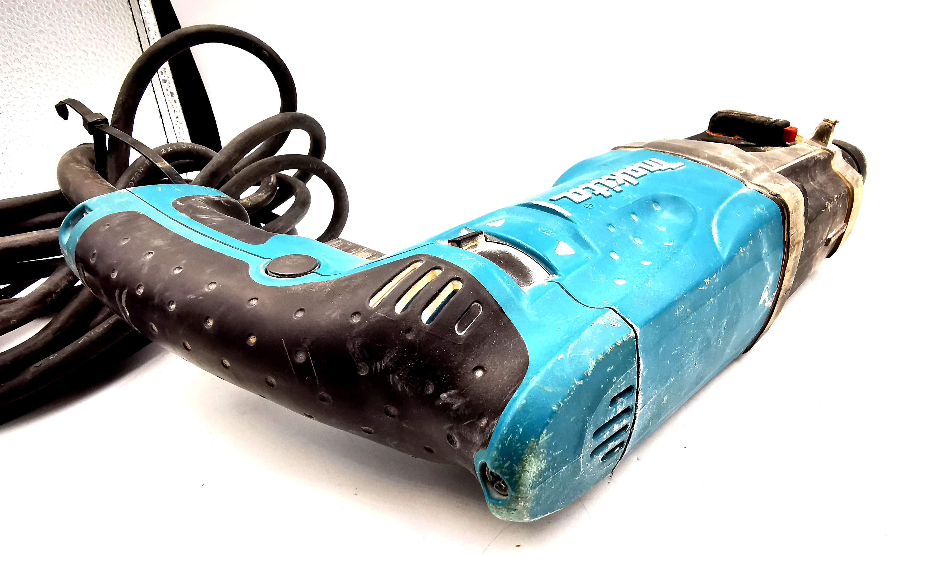 mlotowiertarka-makita-hr-2470-780w-predkosc-obrotowa-11000