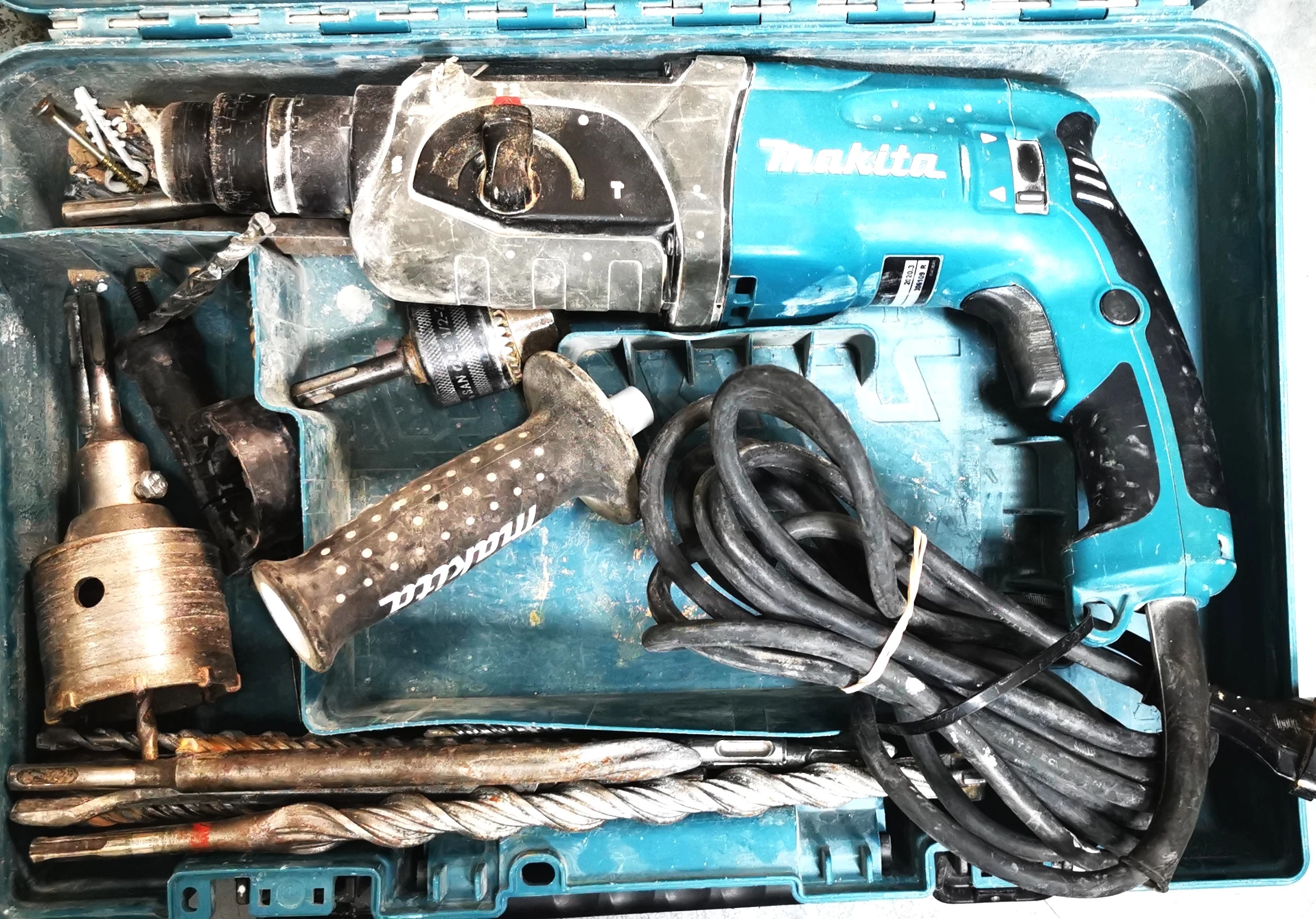 mlotowiertarka-makita-hr-2470-780w-targowa-20-warszawa