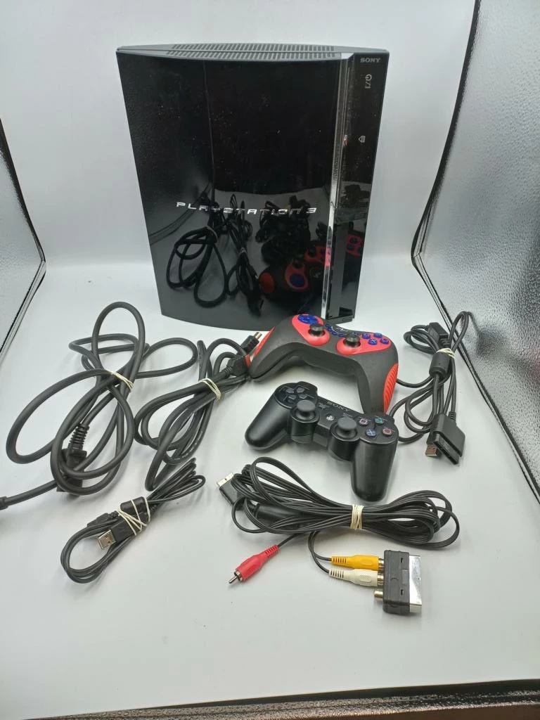 konsola-ps3-3-cechc04-2-pady-1-zamiennik-kabl-chopina-2-katowice