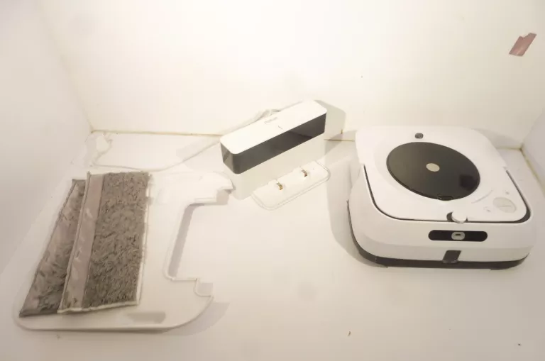 robot-sprzatajacy-irobot-braava-jet-m6-model-braava-jet-m6