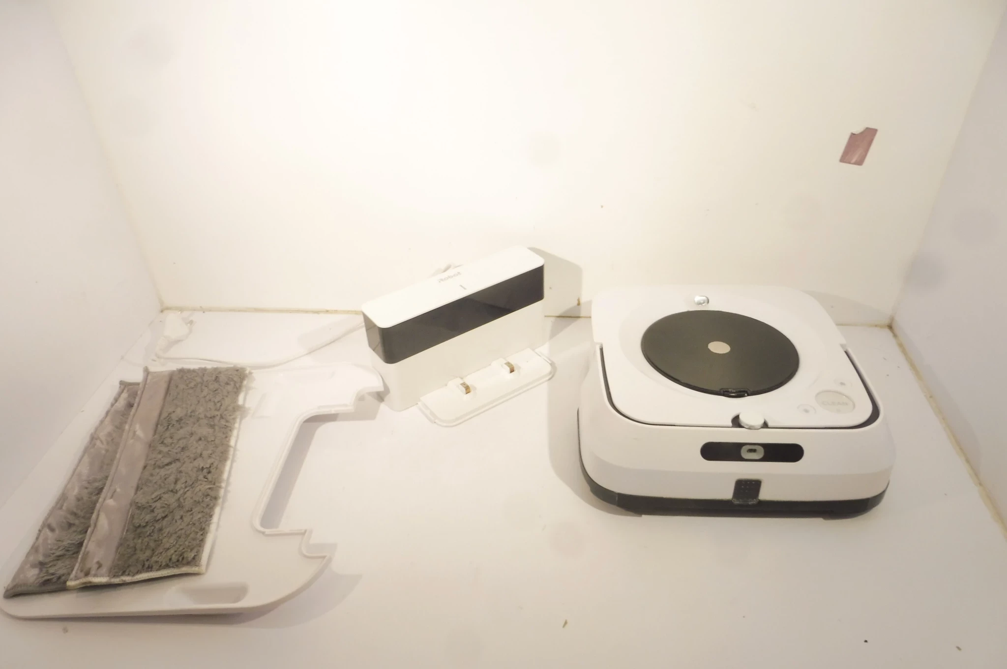 robot-sprzatajacy-irobot-braava-jet-m6-kod-producenta-m610840