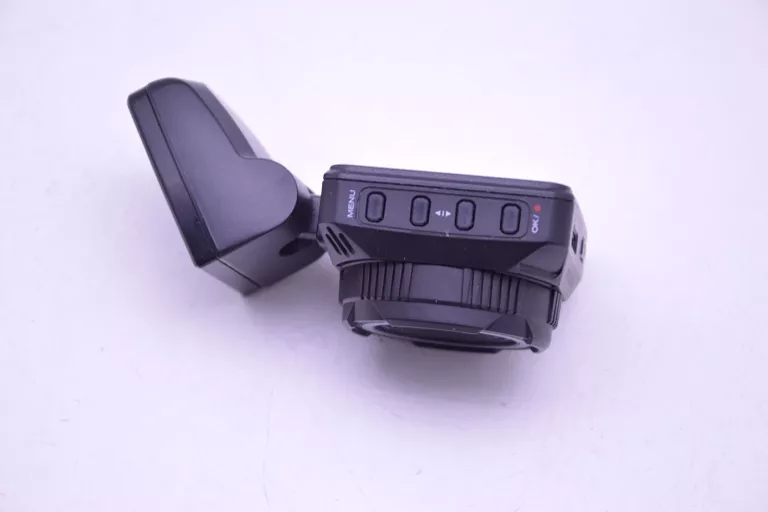 WIDEOREJESTRATOR NAVITEL MSR 700 + ŁADOWARKA