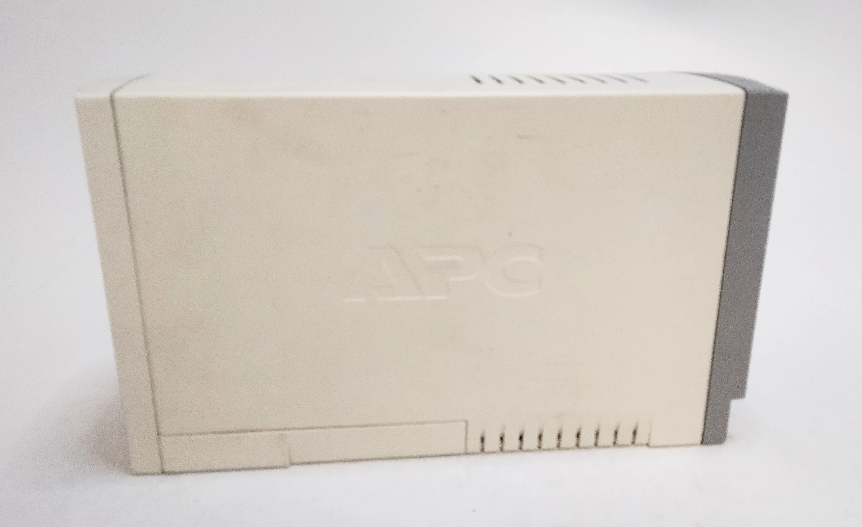 ups-apc-650-cs-back-ups-400w-stan-uzywany