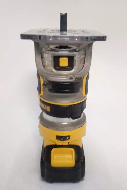 AKUMULATOROWA FREZARKA DEWALT DCW600