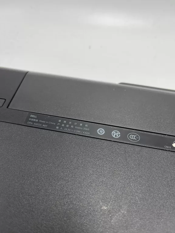 dell-vostro-3560-win-10-pro128gbamd-radeon-rodzaj-karty-graficznej-grafika-dedykowana