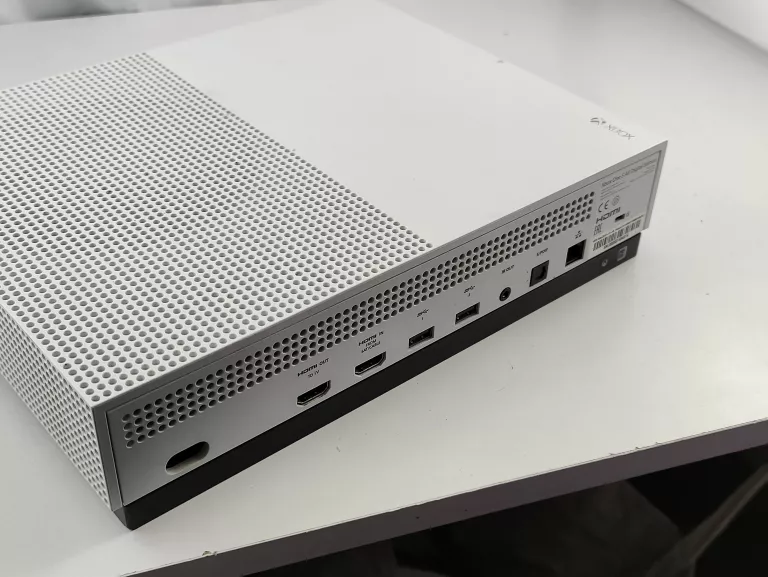 KONSOLA XBOX ONE S 500GB