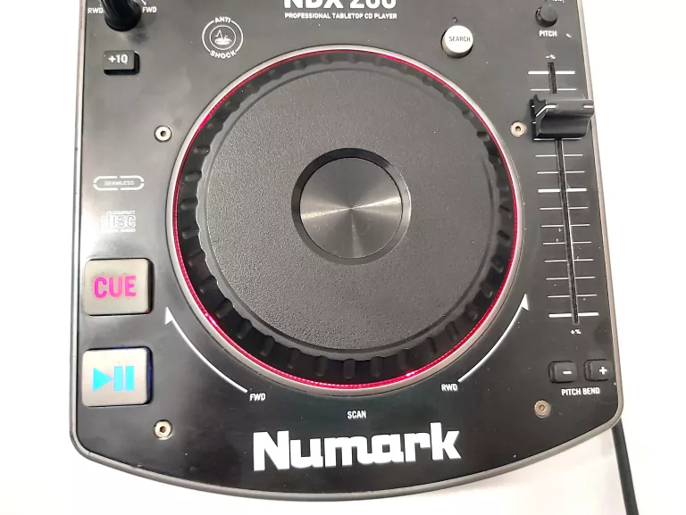 odtwarzacz-cd-numark-ndx200-odtwarzane-nosniki-cd
